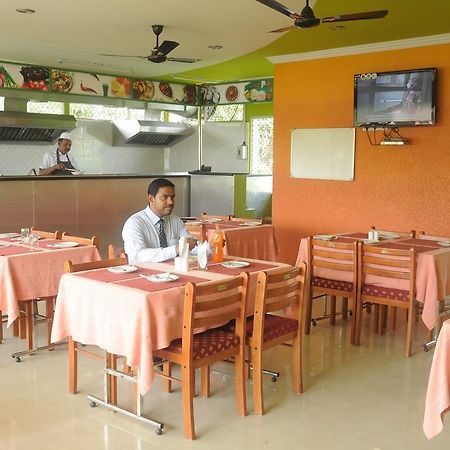 Dreamz Hotel Thiruvananthapuram Extérieur photo